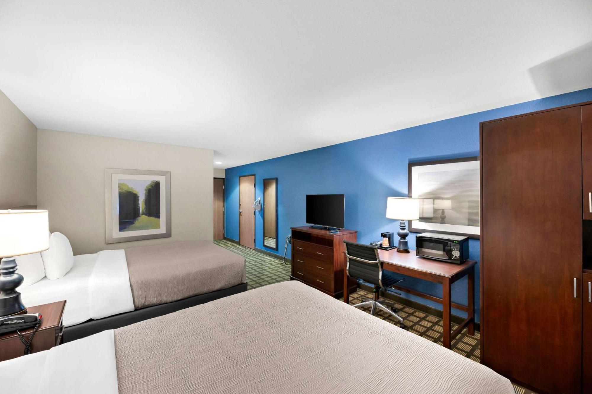 Quality Inn & Suites ביג ספרינג מראה חיצוני תמונה